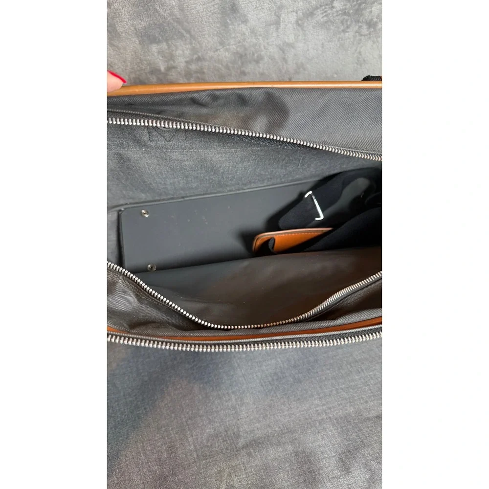 Jordache vintage travel